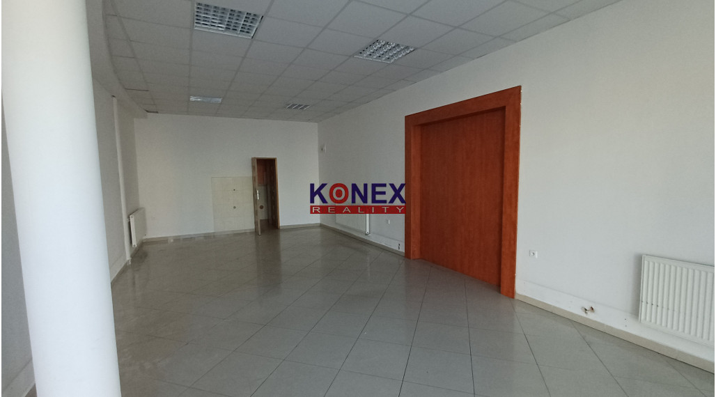 Obchodné priestory - CENTRUM Vranova nad Topľou