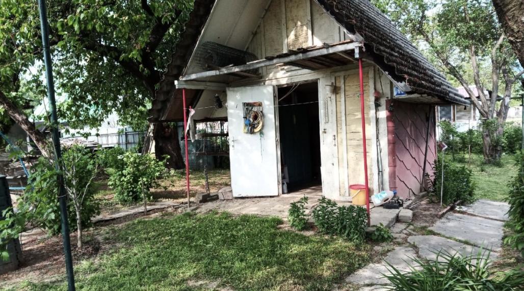 ID-3279 Záhradka s chatkou - Strážske