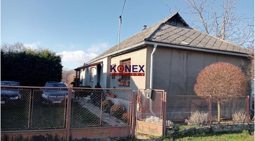 ID-3330 NA PREDAJ –  Rodinný dom v obci RAD