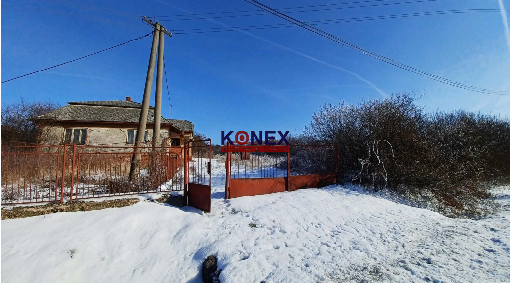 ID-3377 NA PREDAJ – Rodinný dom s krásnym pozemkom LUHYŇA