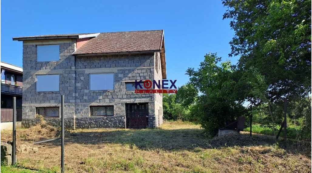 ID-3390 Rodinný dom blízko Vranova nad Topľou NA PREDAJ