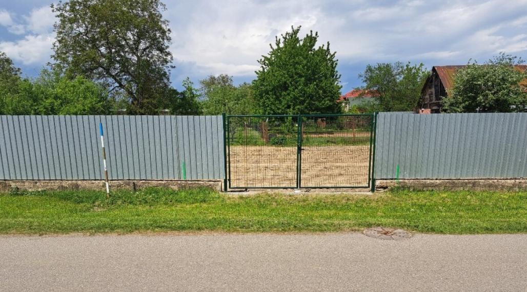 ID-3417 Pozemok na výstavbu rodinného domu – TOPOĽANY