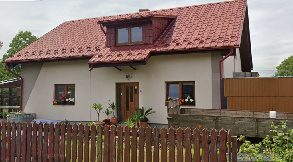 ID-3452 NA PREDAJ – Priestranný rodinný dom BYSTRÉ