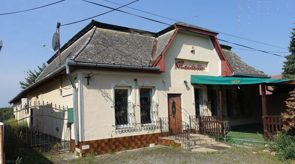 ID-3521 NA PREDAJ - Rodinný dom/Reštaurácia - STRÁŽNE