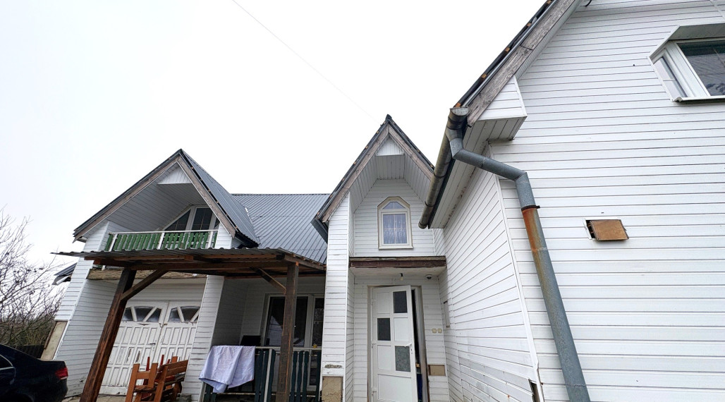 ID-9478 Priestranný rodinný dom v obci Malčice NA PREDAJ