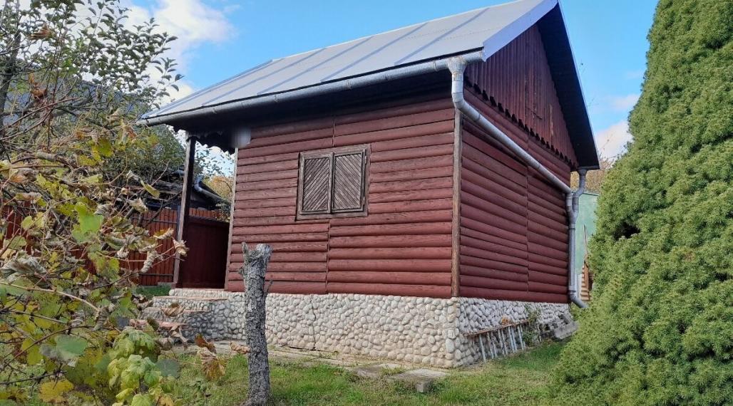 ID-3591 Rekreačná chatka so záhradkou SNINA