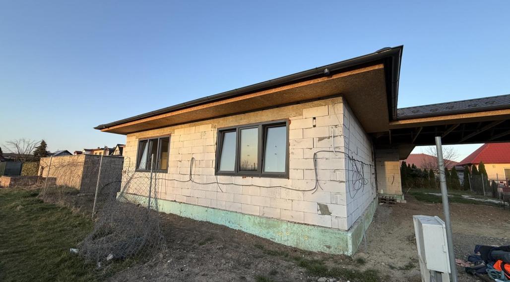 ID-3639 NA PREDAJ! Novostavba rodinného domu v Trebišove