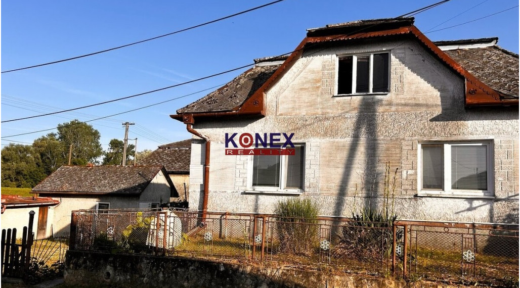 ID-3645 NA PREDAJ –  Rodinný dom SIRNÍK