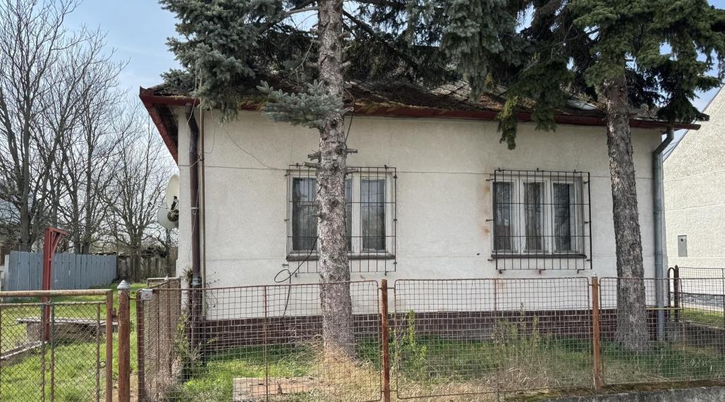 ID-3780 LEN U NÁS – Rodinný dom – obec SLAVKOVCE