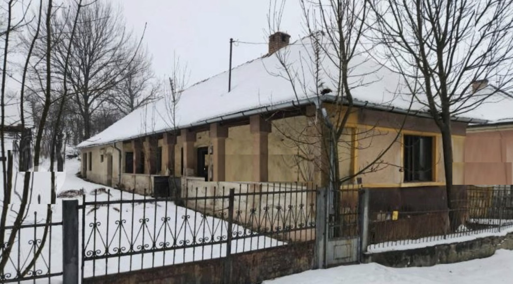 ID-3819 NA PREDAJ Rozsiahly pozemok so starším domom Felsőtelekes – Maďarsko