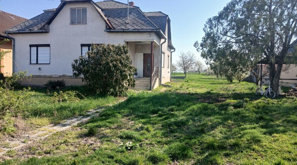 ID-3822 NA PREDAJ Rodinný dom v obci Plechotice