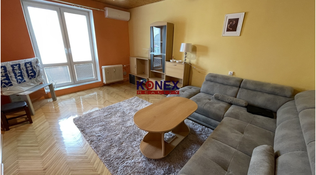 ID-3824 SUPER PONUKA! 2-izbový byt pri centre Michaloviec