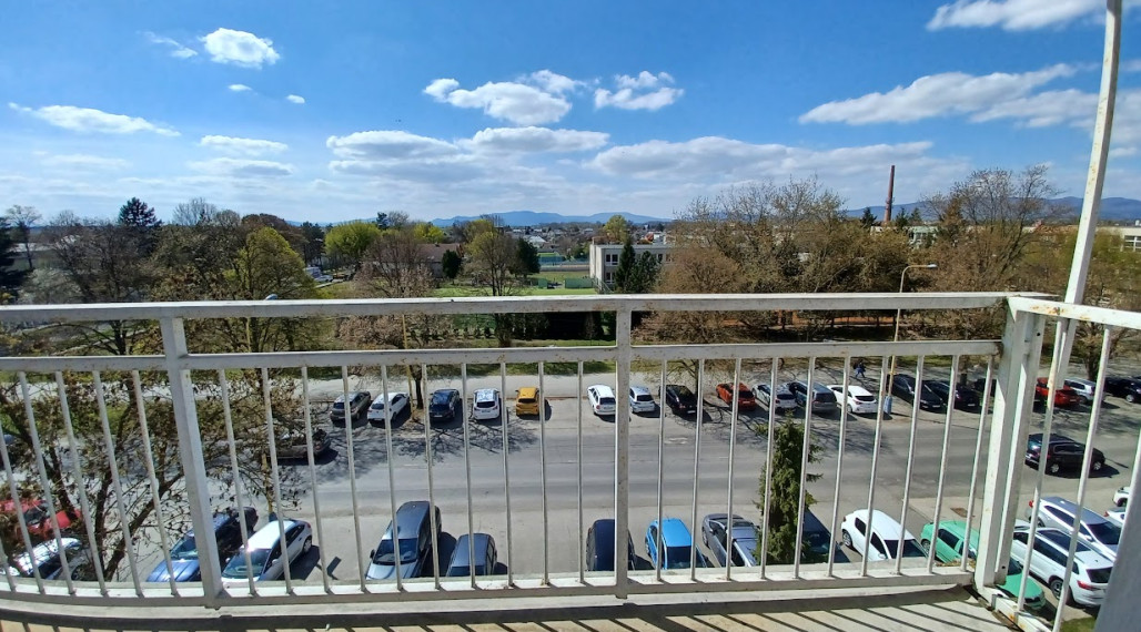 ID-3828 LEN U NÁS - NA PREDAJ 3-izbový byt v Trebišove