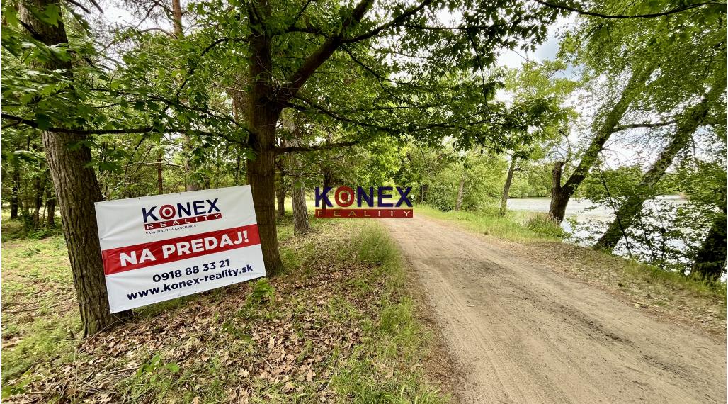 ID-3831 Rekreačný pozemok - Šaštín Stráže - pri jazere Gazárka