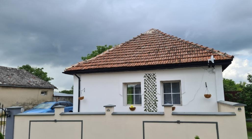 ID-3881 NA PREDAJ! Zrekonštruovaný rodinný dom v obci Vojka