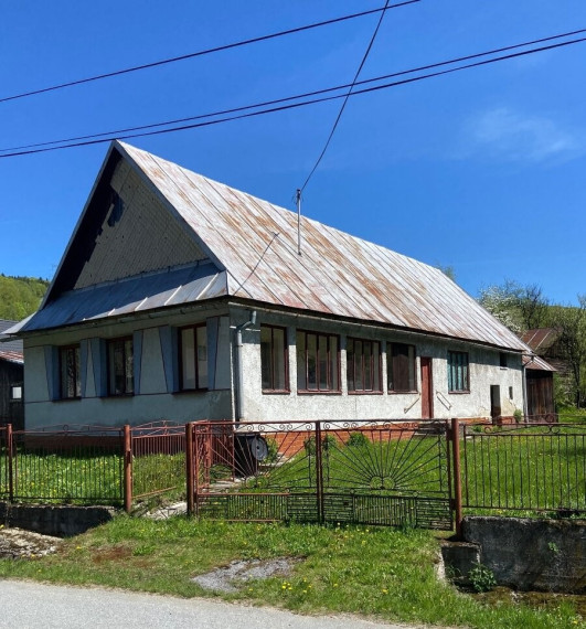 ID-3896 NA PREDAJ Chalupa/Rodinný dom Krajná Porúbka