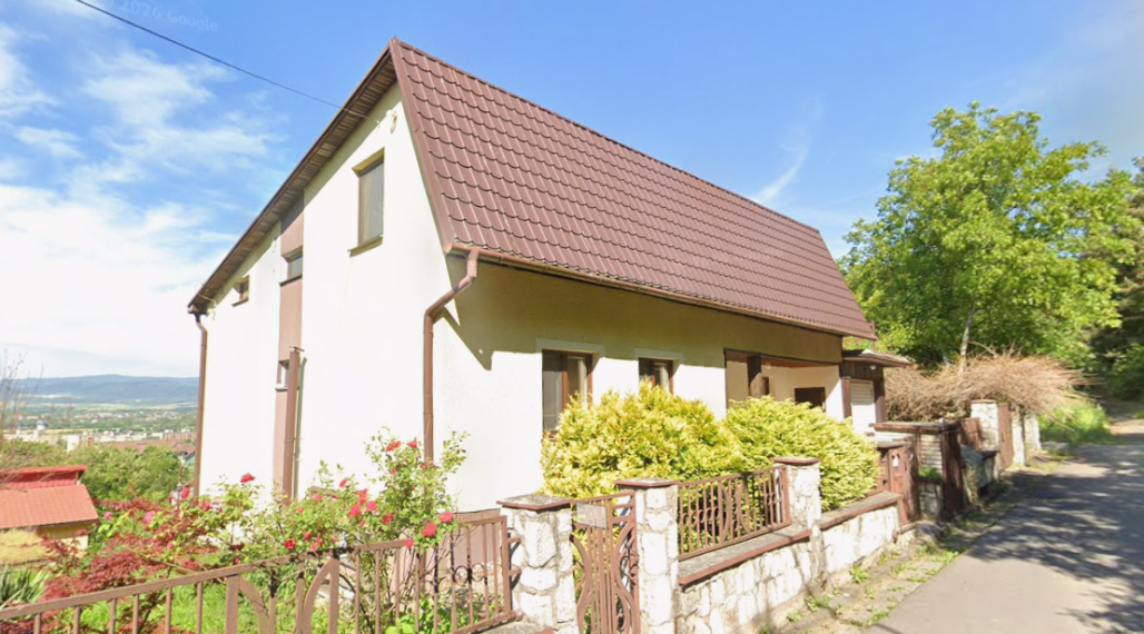 ID-4052 NA PREDAJ Krásny rodinný dom v príjemnej lokalite VRANOV NAD TOPĽOU