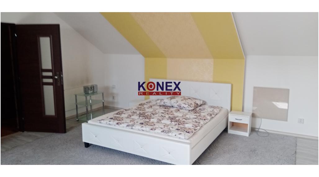 ID-4114 NA PRENÁJOM – Podkrovný byt (145m2) na sídl. Juh v Michalovciach
