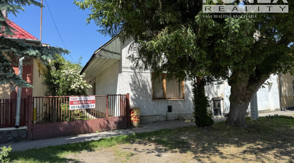 ID-4125 SUPER NOVINKA - Rodinný dom na bývanie či podnikanie Sečovce