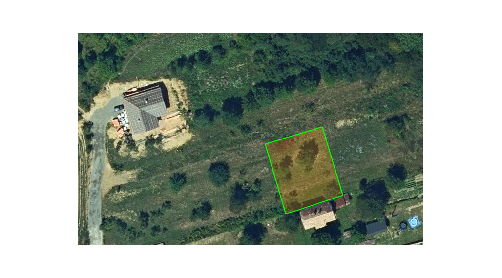 ID-4137 NA PREDAJ POZEMOK – obec MOKROLUH