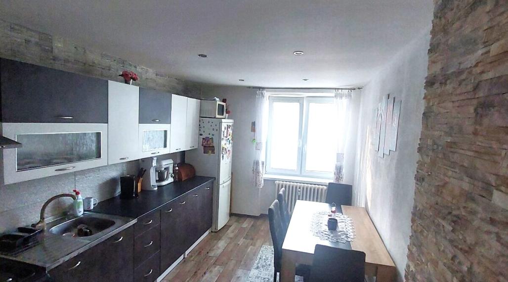 ID-4159 NA PREDAJ Pekný 3-izbový byt Vranov nad Topľou