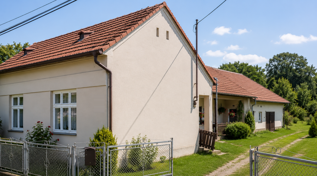 ID-4179 Rodinný dom v pôvodnom stave s veľkým pozemkom – Ižkovce