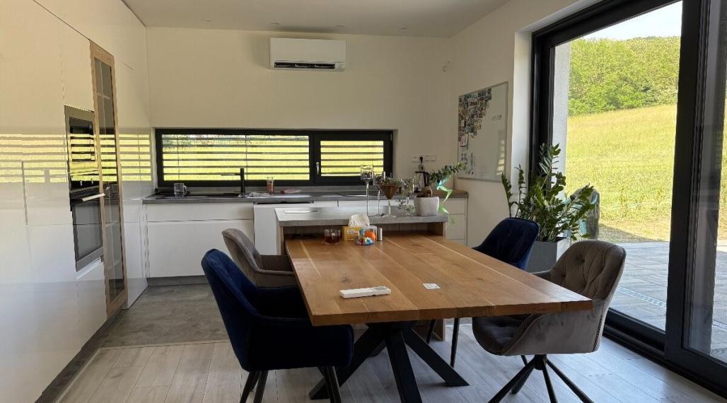 ID-4200 Na predaj moderný 3-izbový bungalov v Jasenove