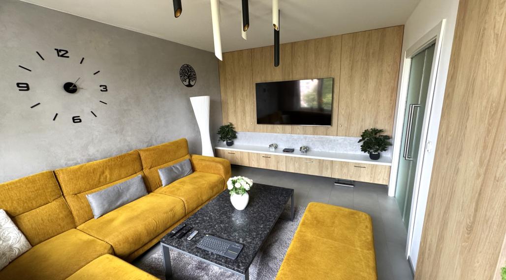 ID-4239 EXKLUZÍVNE – Luxusný a plne zariadený 3-izbový byt Michalovce