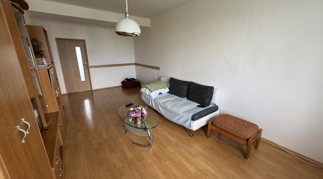 ID-4048 NA PREDAJ 2-izbový byt – Trebišov, Jána Husa