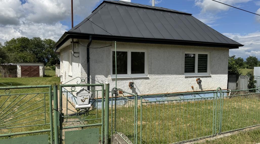 ID-4258 NOVINKA Rodinný dom – štvorec v obci Rakovec nad Ondavou