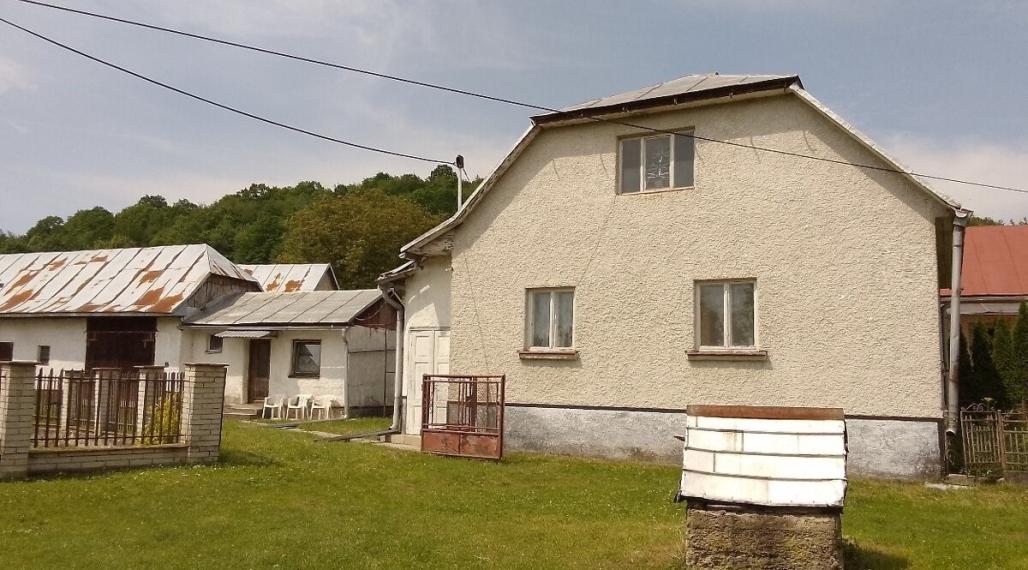 ID-4305 Na predaj rodinný dom v obci Zbojné, okres Medzilaborce