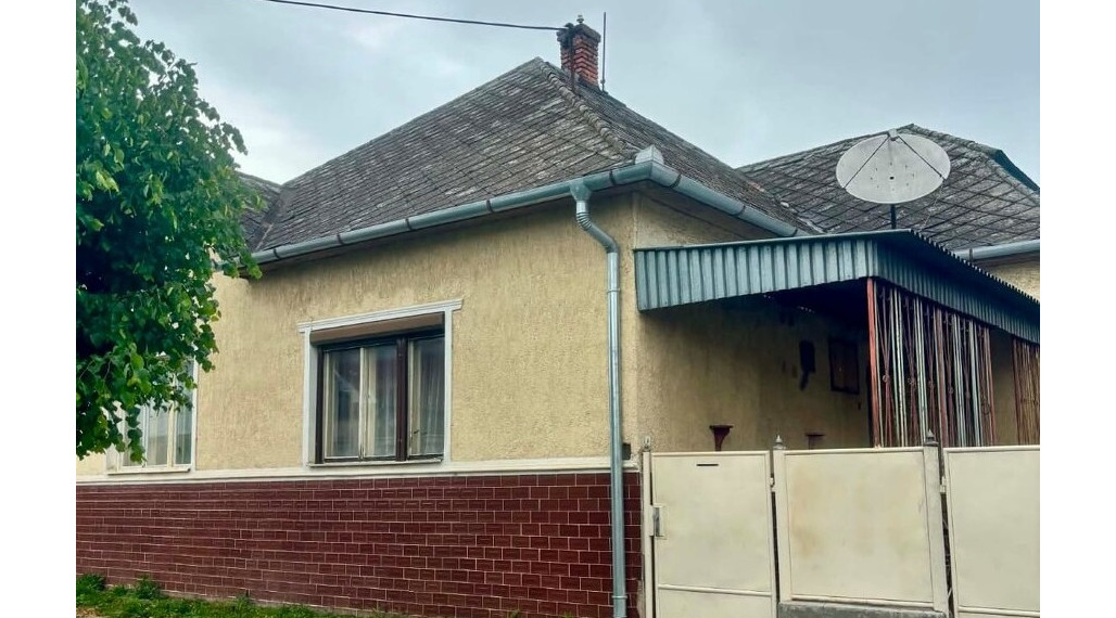 ID-4335 NA PREDAJ Rodinný dom VEĽKÉ KAPUŠANY