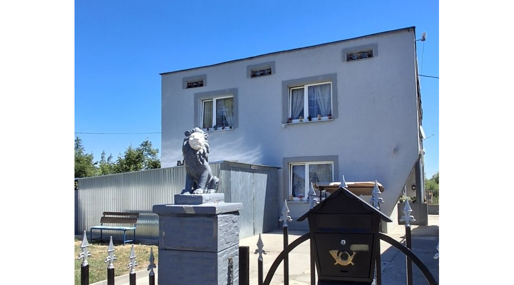 ID-4354 Poschodový rodinný dom pri Trebišove - VOJČICE