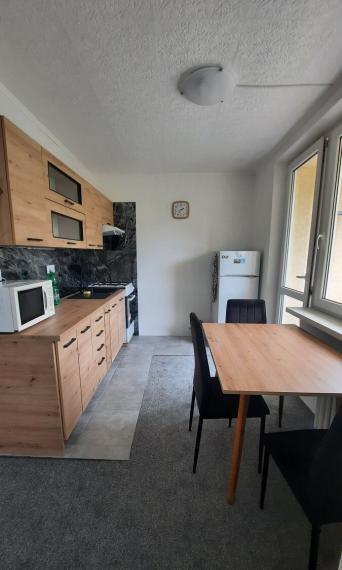 ID-4355 NA PRENÁJOM 3-izbový byt VRANOV NAD TOPĽOU