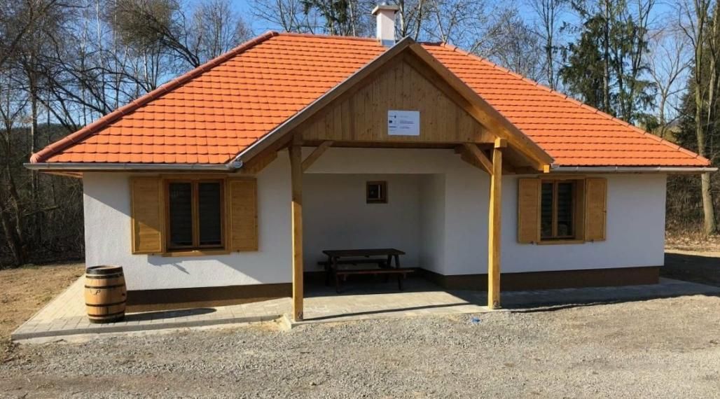 ID-4390 Investičná príležitosť– 4 bytové jednotky s veľkým pozemkom Mikóháza