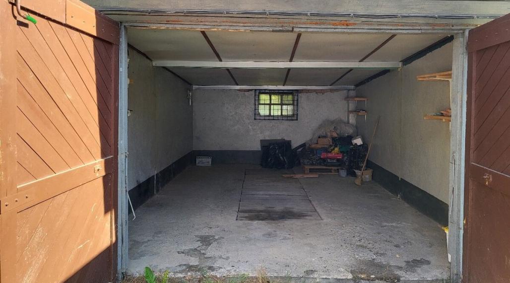 ID-4486 NA PREDAJ – Garáž – Snina PALÁRIKOVA UL