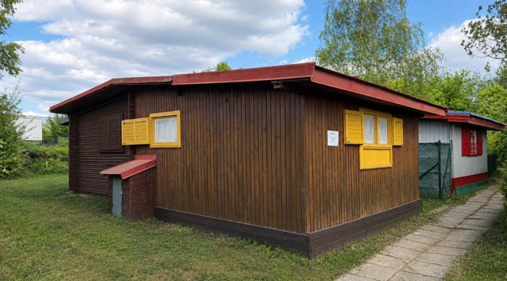 ID-4533 NA PREDAJ Rekreačná chatka na Šírave  - Paľkov