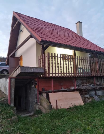 ID-4567 NA PREDAJ Chatka s vinicou - VINIČKY