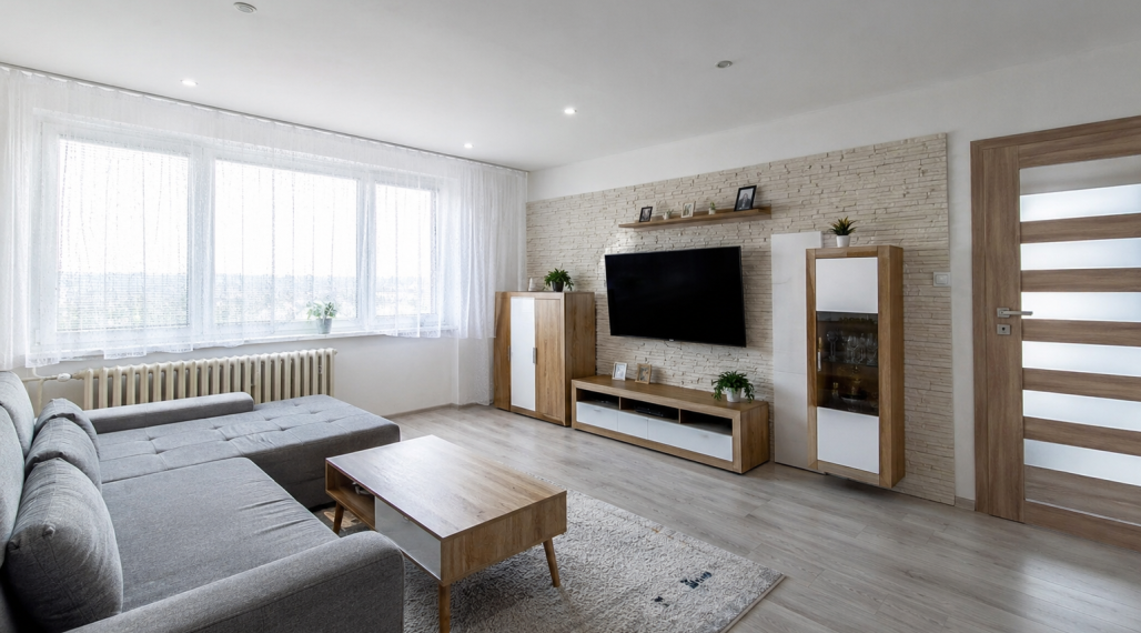 ID-4568 Zrekonštruovaný 4-izbový byt pri Trebišove
