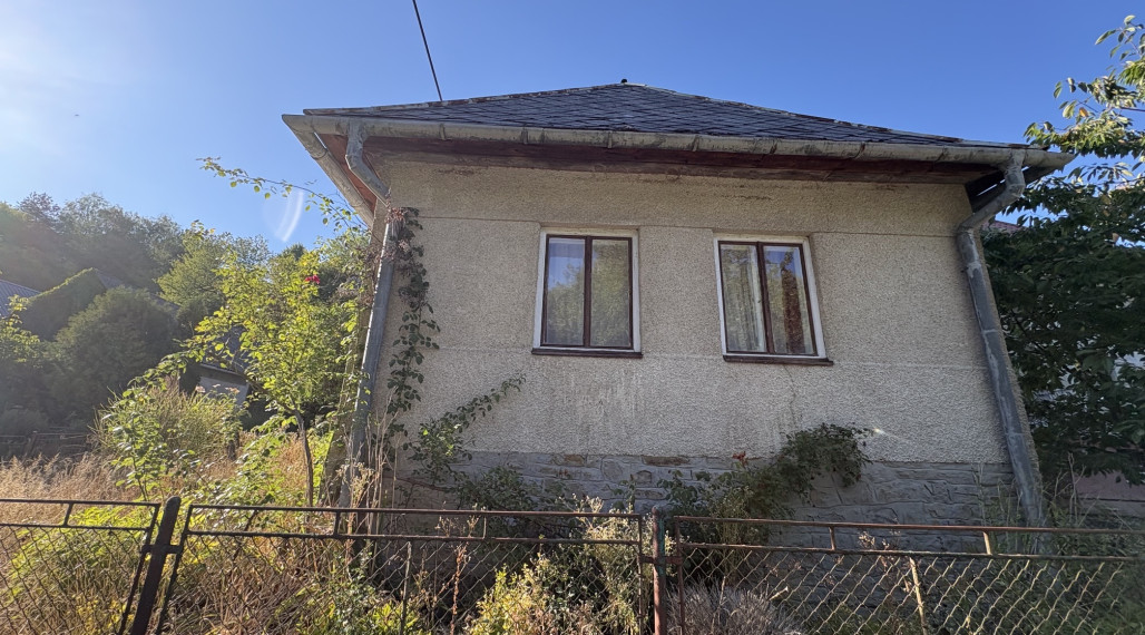 ID-4609 NA PREDAJ Rodinný dom / CHALUPA v obci RUSKÁ BYSTRÁ