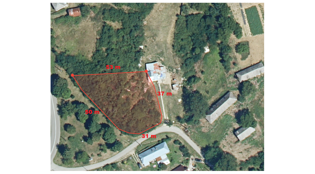 ID-4616 NA PREDAJ POZEMOK (17 á) - obec LASTOVCE