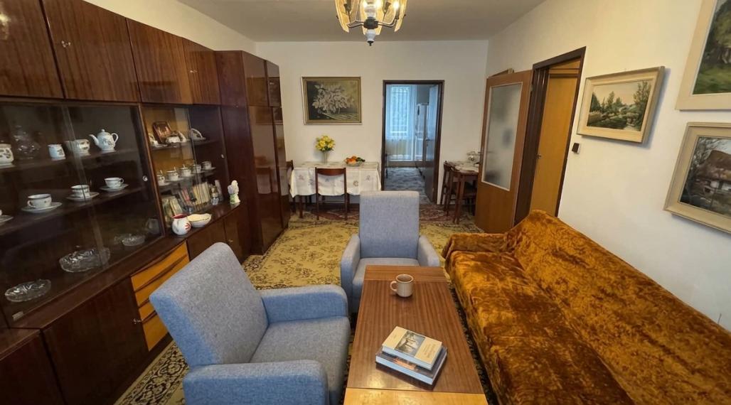 ID-4639 NA PREDAJ 2-izbový byt s balkónom MICHALOVCE HOLLÉHO