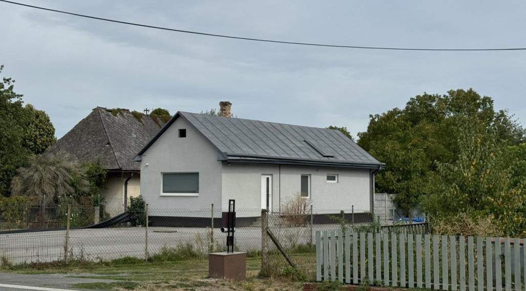 ID-4697 Budova na komerčné využitie/Rodinný dom – Čaklov