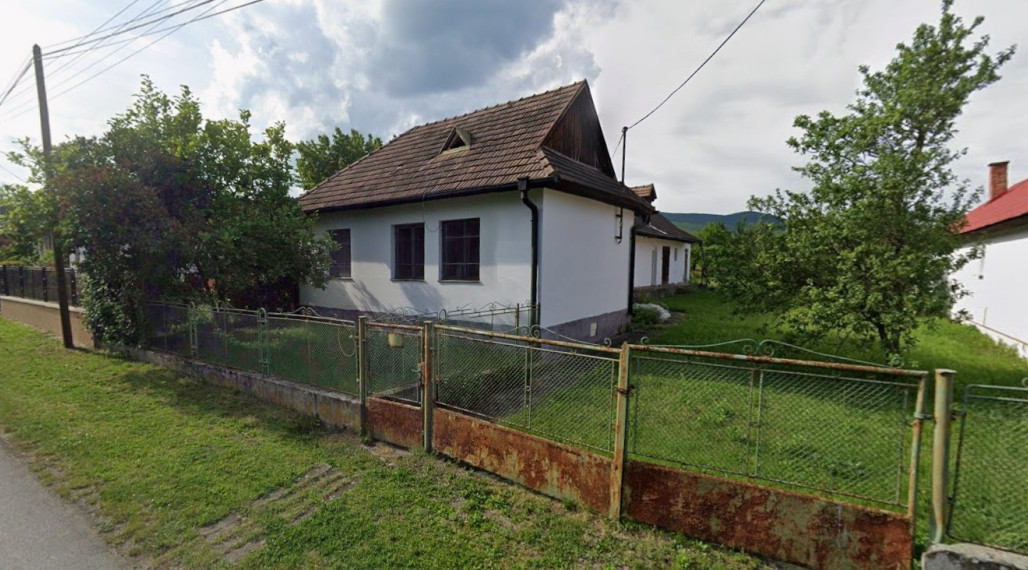 ID-4760 NA PREDAJ Rodinný dom na rekonštrukciu - BAČKOV
