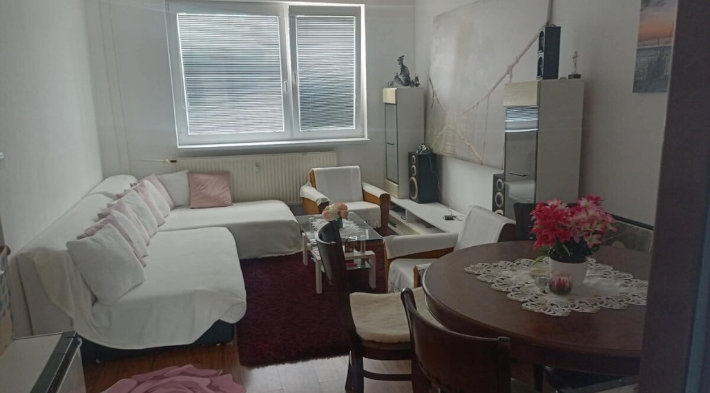 ID-4761 NA PREDAJ 2-izbový byt s balkónom KRÁĽOVSKÝ CHLMEC