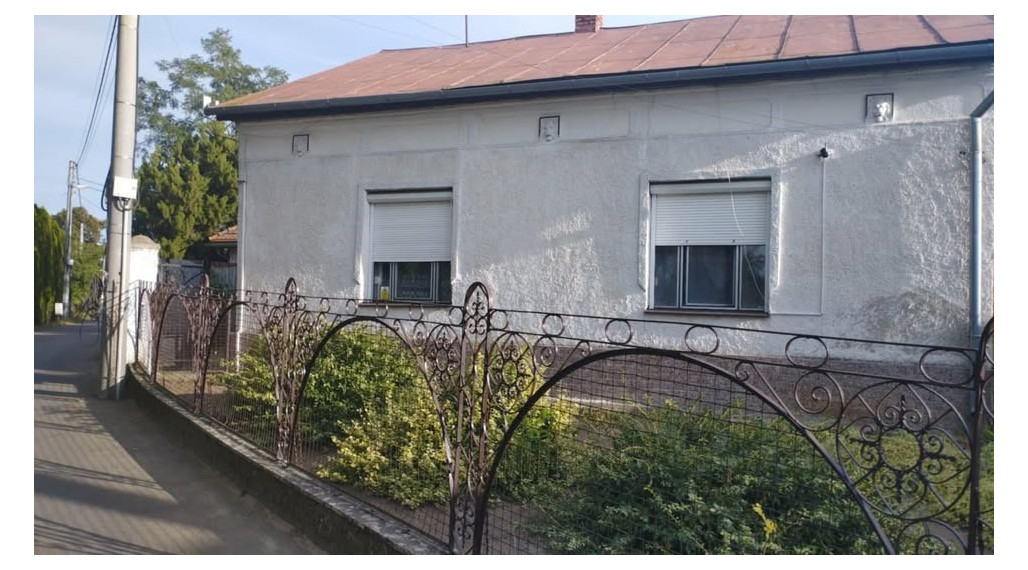 ID-8581 NA PREDAJ RODINNÝ DOM - Veľký HOREŠ