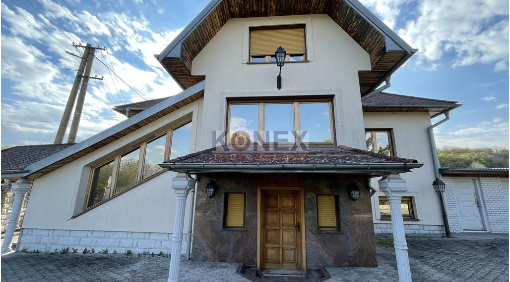 ID-4889 EXKLUZÍVNE! NA PREDAJ Rodinný dom v obci Brehov