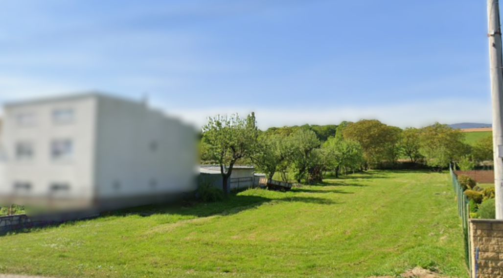 ID-4957 Krásny pozemok na výstavbu domu ČIERNE NAD TOPĽOU