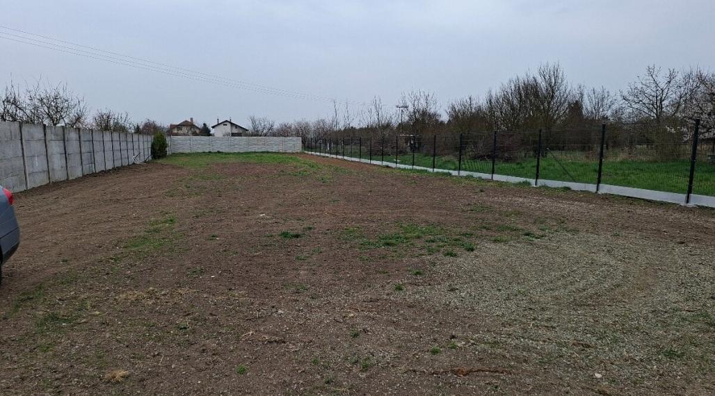 ID-4962 NA PREDAJ Lukratívny stavebný pozemok v obci Ždaňa