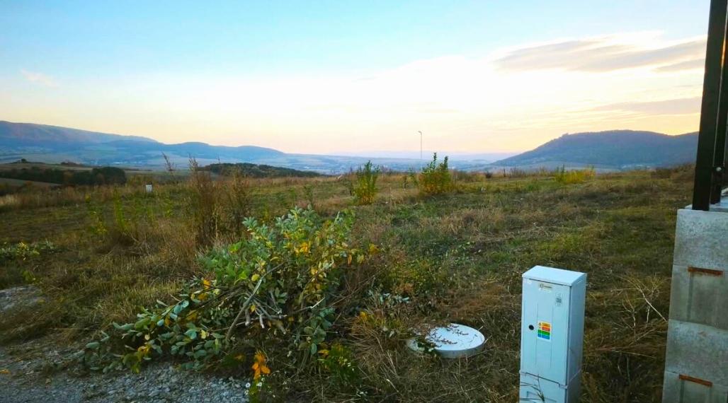ID-4974 POZEMOK NA VÝSTAVBU - obec PODHORANY pri Prešove